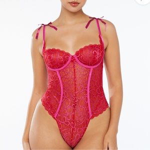 Savage X Fenty Ribbon Writing Lace Teddy Gogi Berry Red, Red Violet Pink 2X